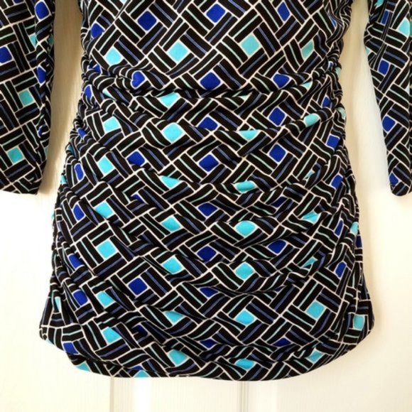 Jennifer Lopez Knot-Front Ruched Top size Medium - Picture 5 of 7